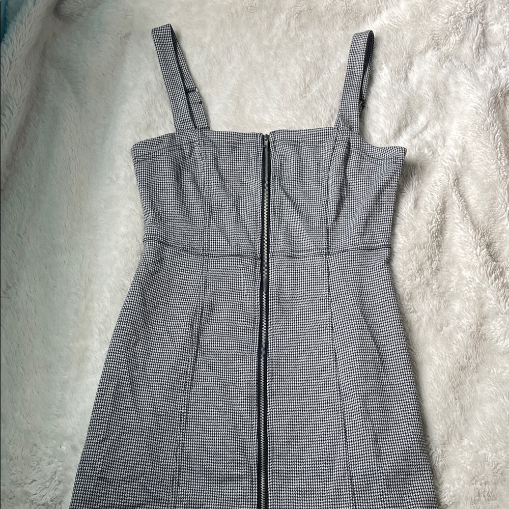 Forever 21 Black and White Mini Dress